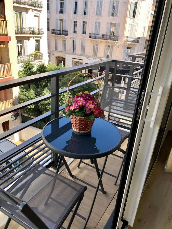 Brand New Studio In The Heart Of Канни Екстер'єр фото