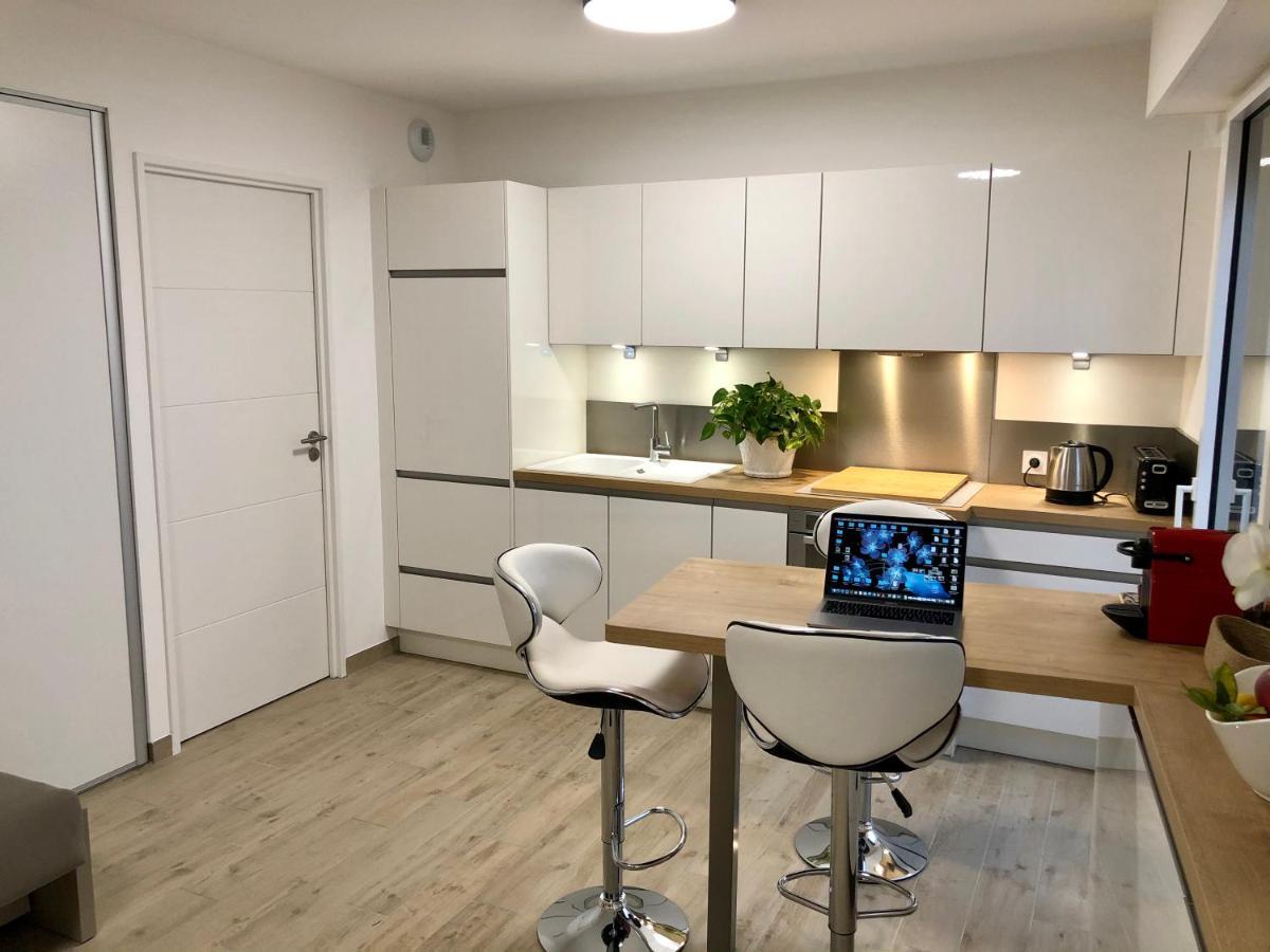 Brand New Studio In The Heart Of Канни Екстер'єр фото